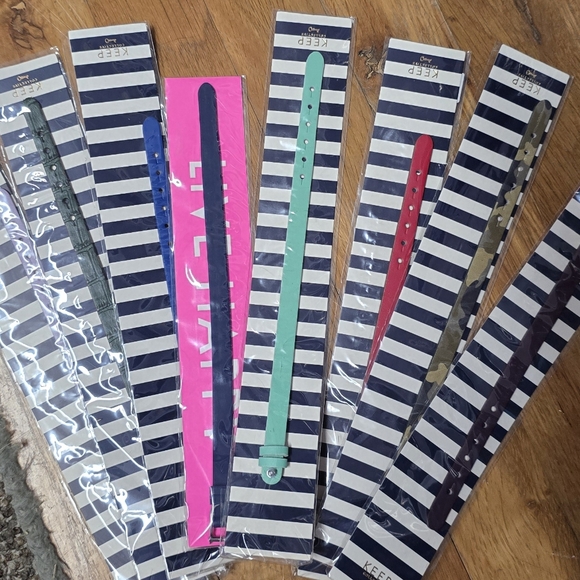 Keep Collective Lot - charms, bands, storage, more. - Picture 6 of 12